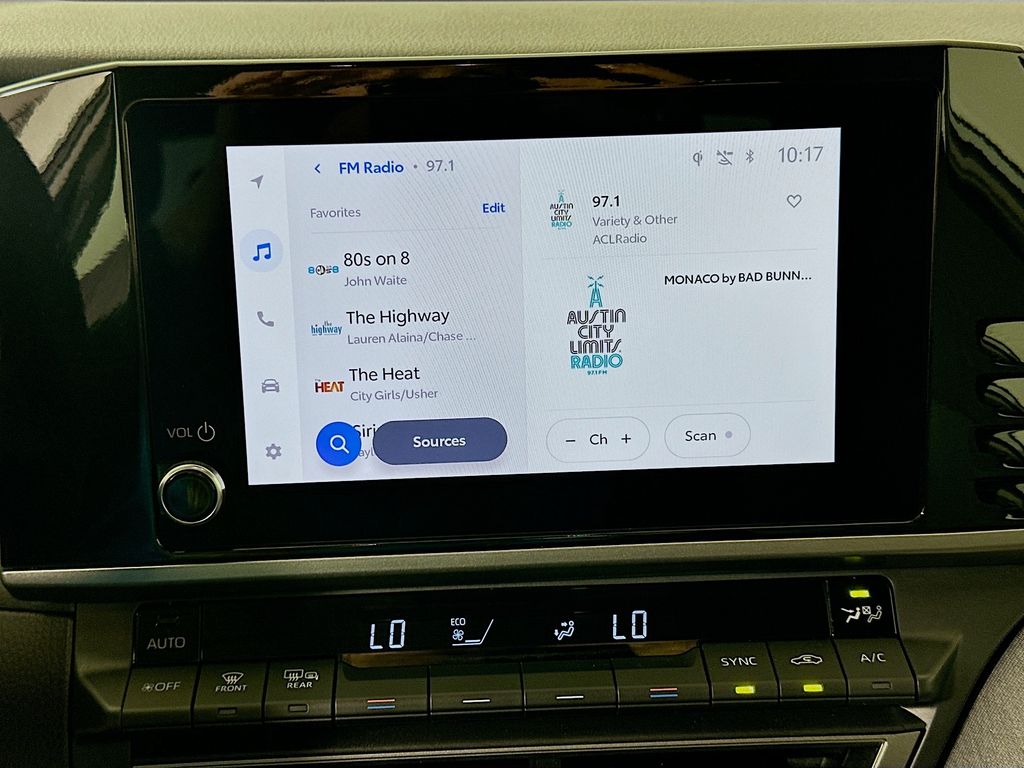 Thumbnail: 2025 Toyota Camry - 15