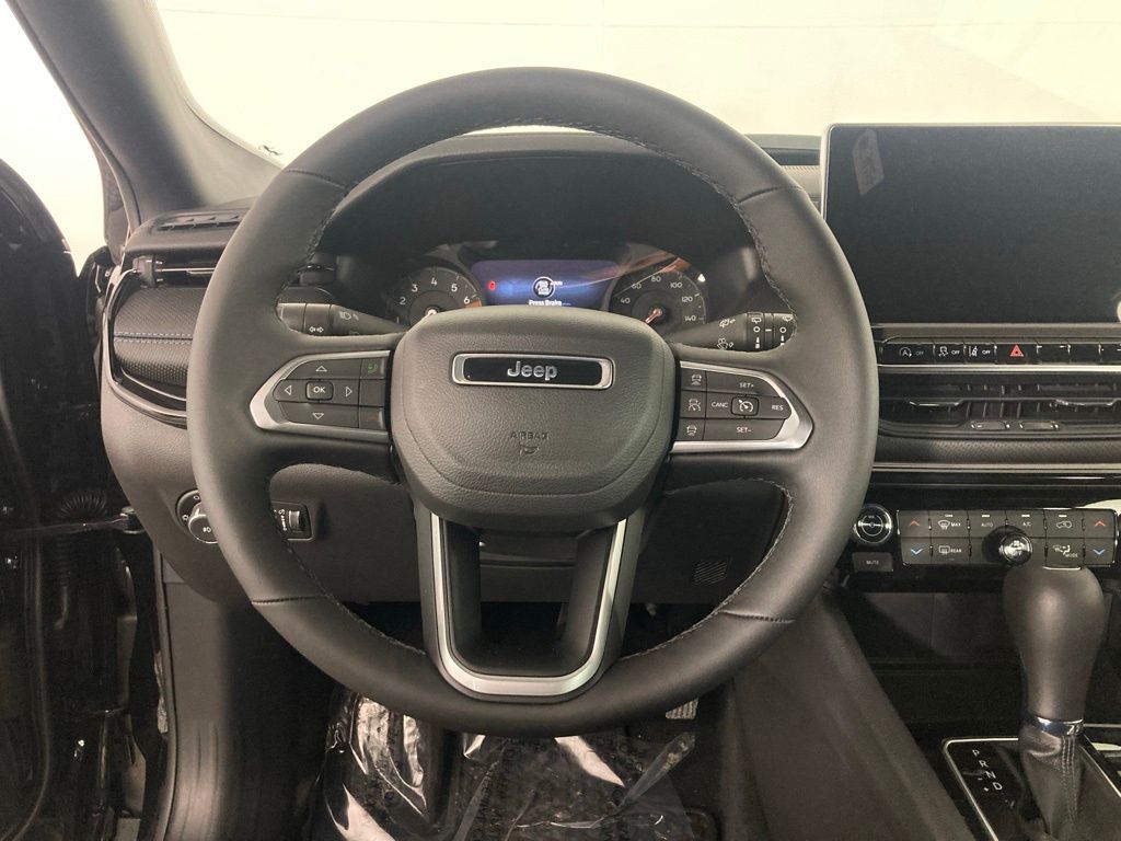 New 2026 Black Jeep Latitude image 8