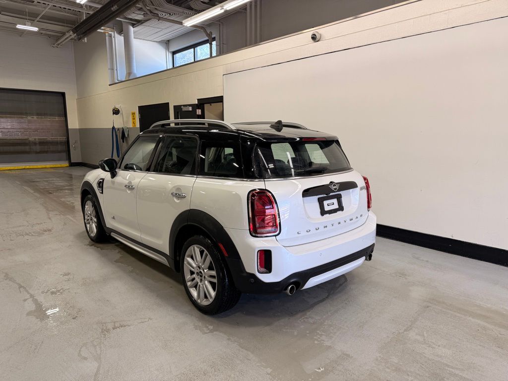 Thumbnail: 2024 MINI Cooper Countryman - 3