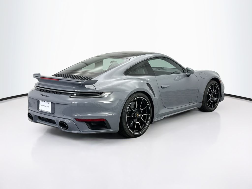 Thumbnail: 2025 Porsche 911 - 7