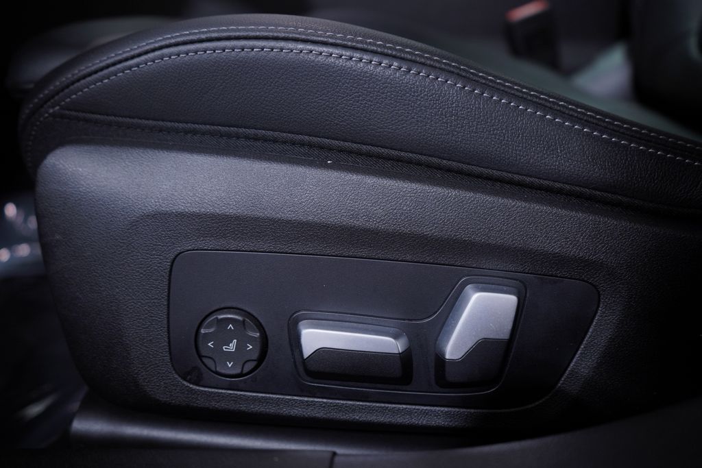 2022 BMW 3 Series 330i 18