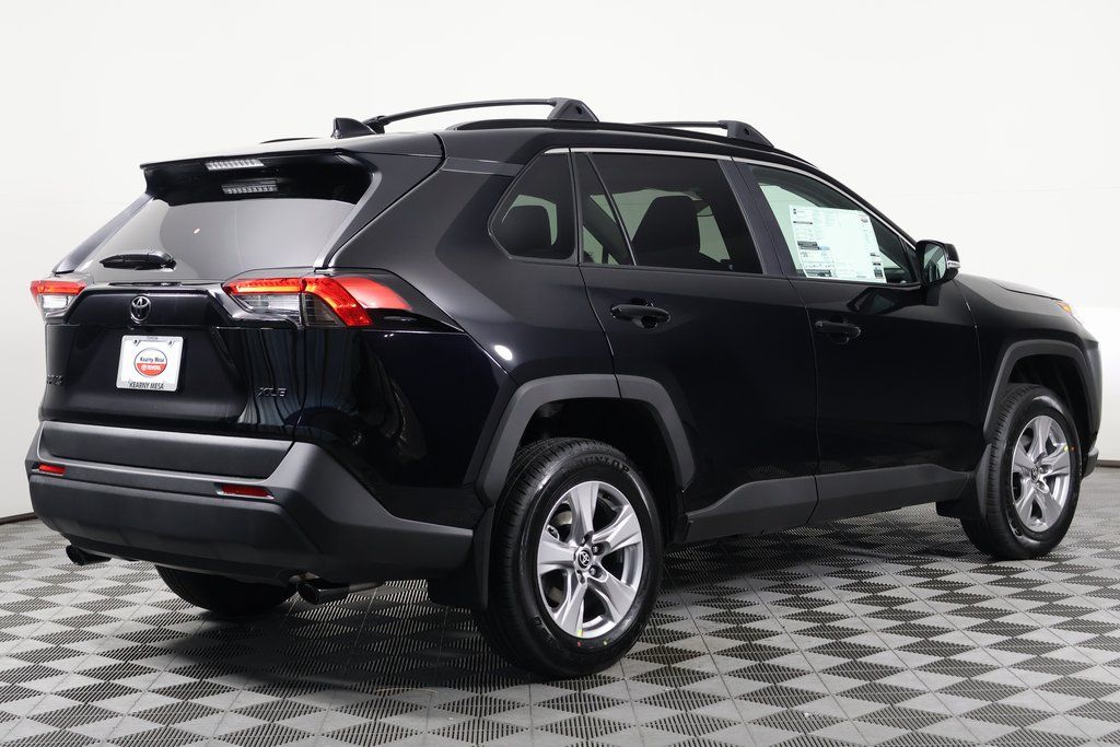 Thumbnail: 2025 Toyota RAV4 - 2