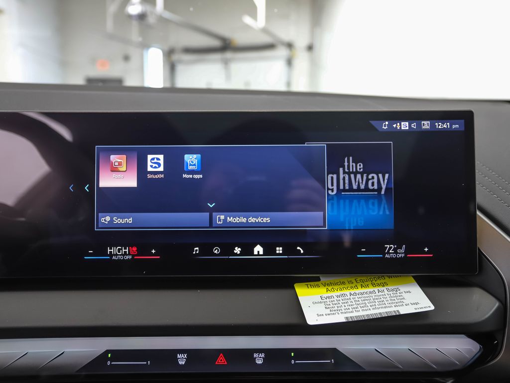 Thumbnail: 2026 BMW X3 - 16