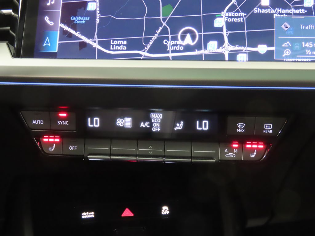 Thumbnail: 2023 Audi Q4 e-tron - 22