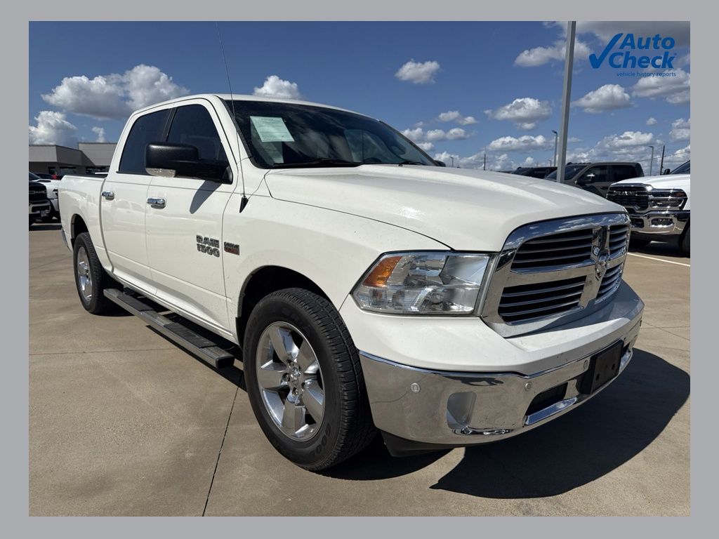 Pearl White 2016 RAM 1500 Pickup Truck Four-Wheel Drive 8-Speed Automatic