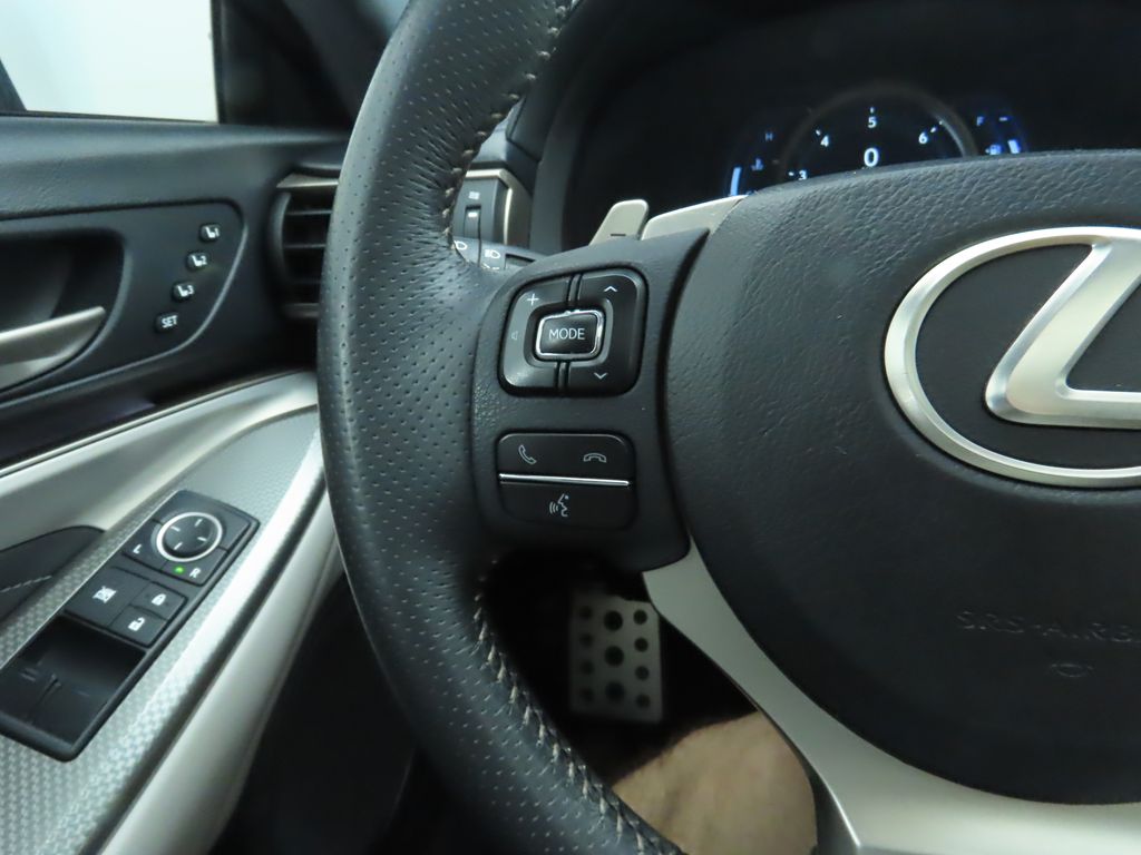 2015 Lexus RC 350 11