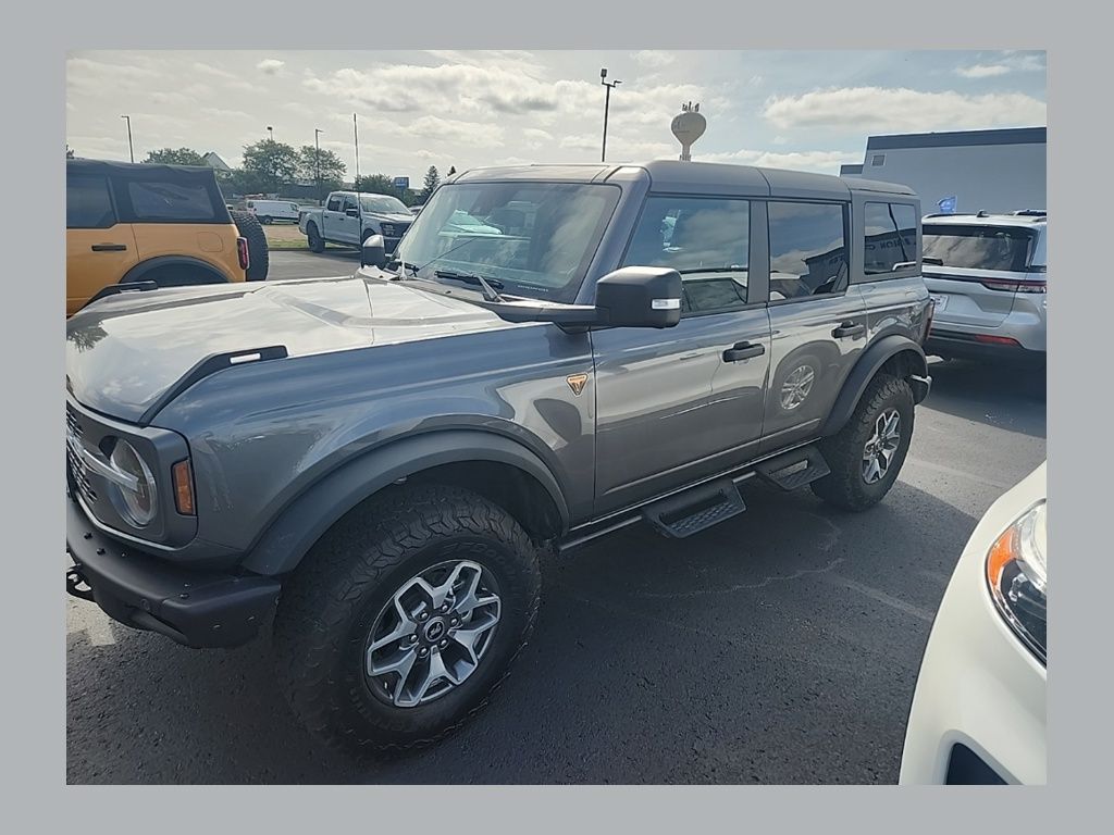 Carbonized Gray Metallic 2024 Ford Bronco SUV / Crossover Four-Wheel Drive Automatic