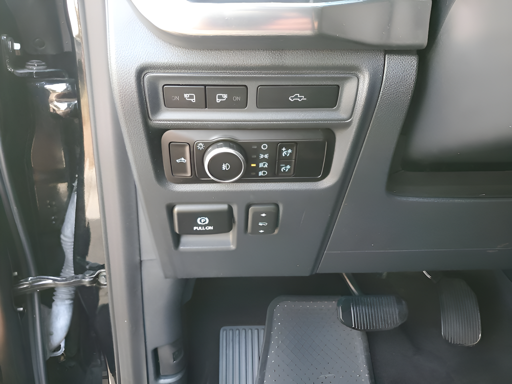 Used Car 2023 Ford F-150  Lariat For Sale Under $50,000 In Austin, Texas