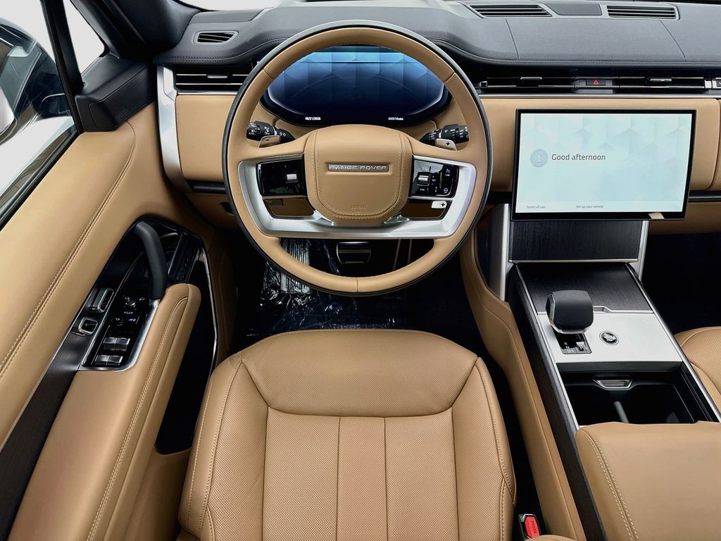 Thumbnail: 2026 Land Rover Range Rover - 10