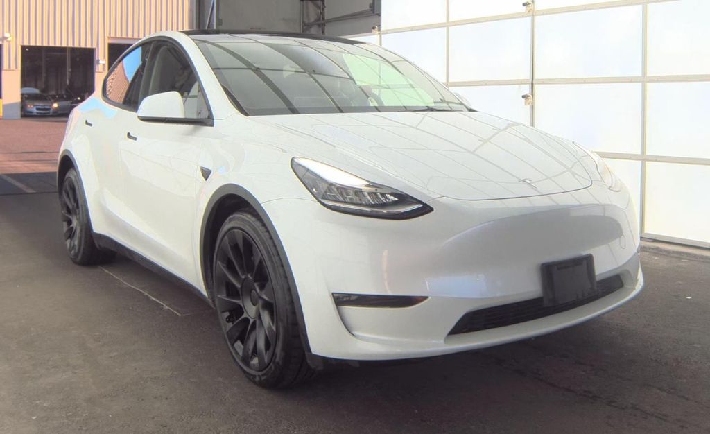2023 Tesla Model Y Long Range AWD