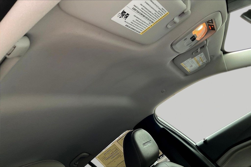 Used 2024 Chevrolet Trax SUV