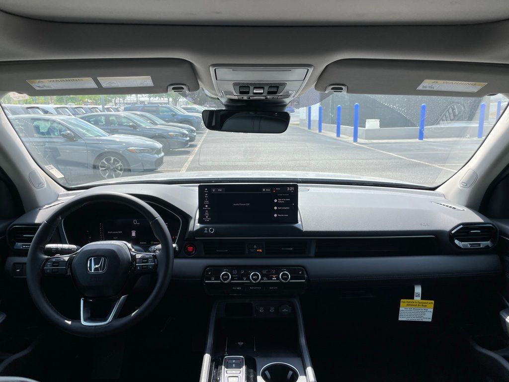 Thumbnail: 2026 Honda Pilot - 10
