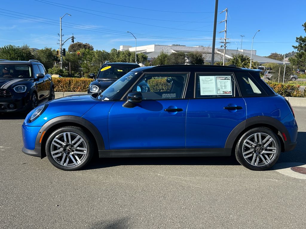 Thumbnail: 2025 MINI Cooper - 2