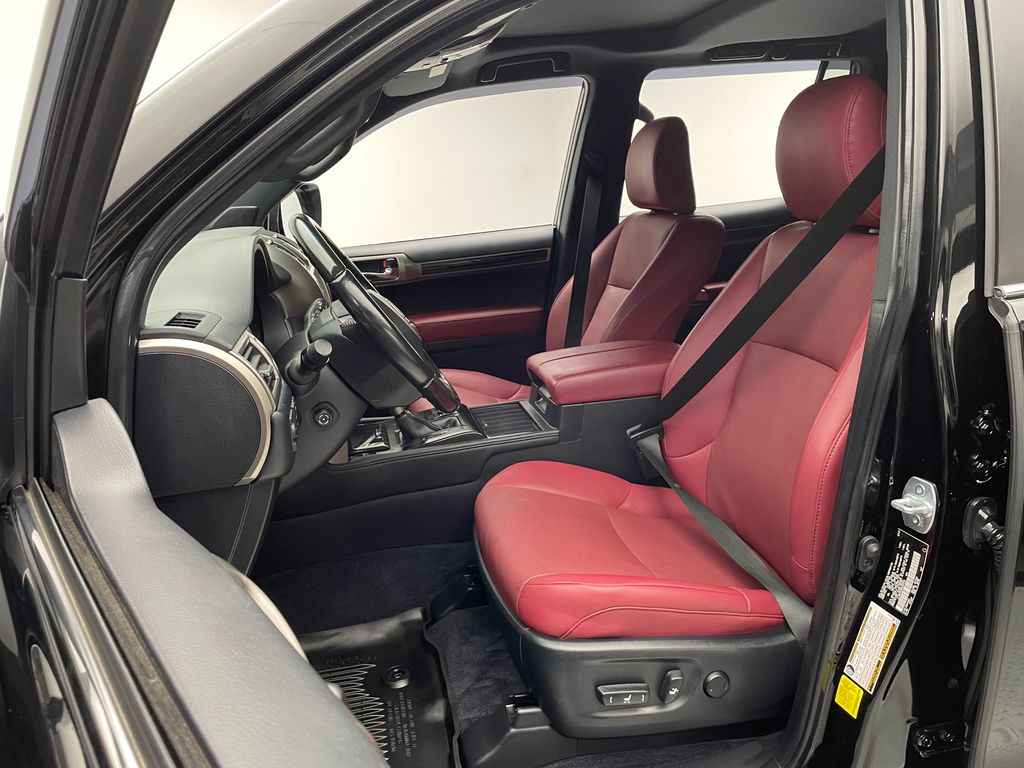 Thumbnail: 2021 Lexus GX - 14