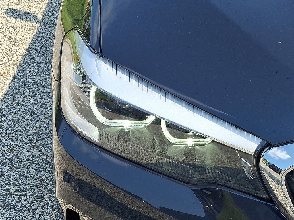 Thumbnail: 2018 BMW 5 Series - 9