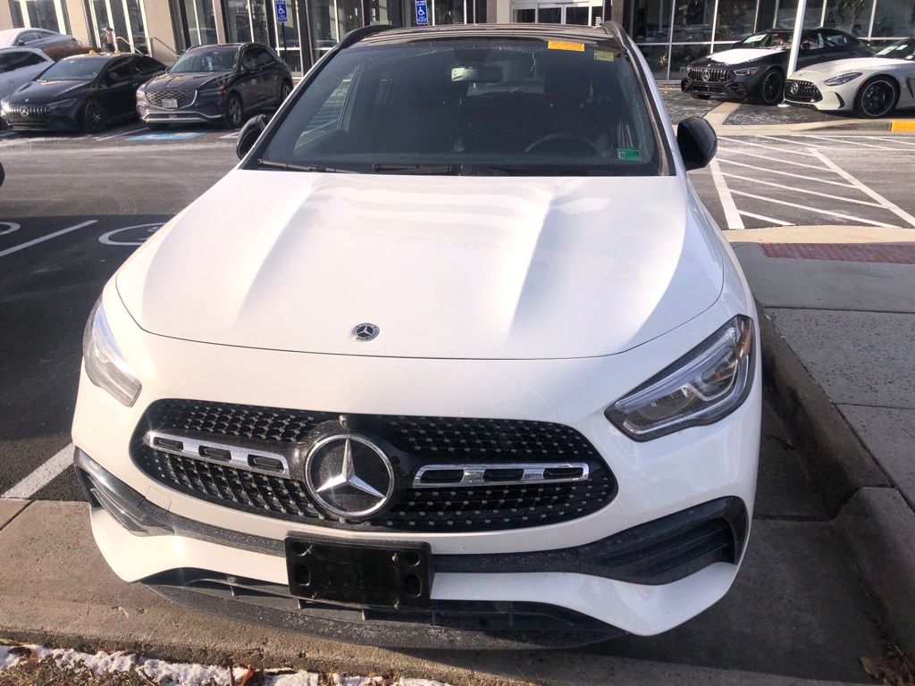 Thumbnail: 2022 Mercedes-Benz GLA - 2