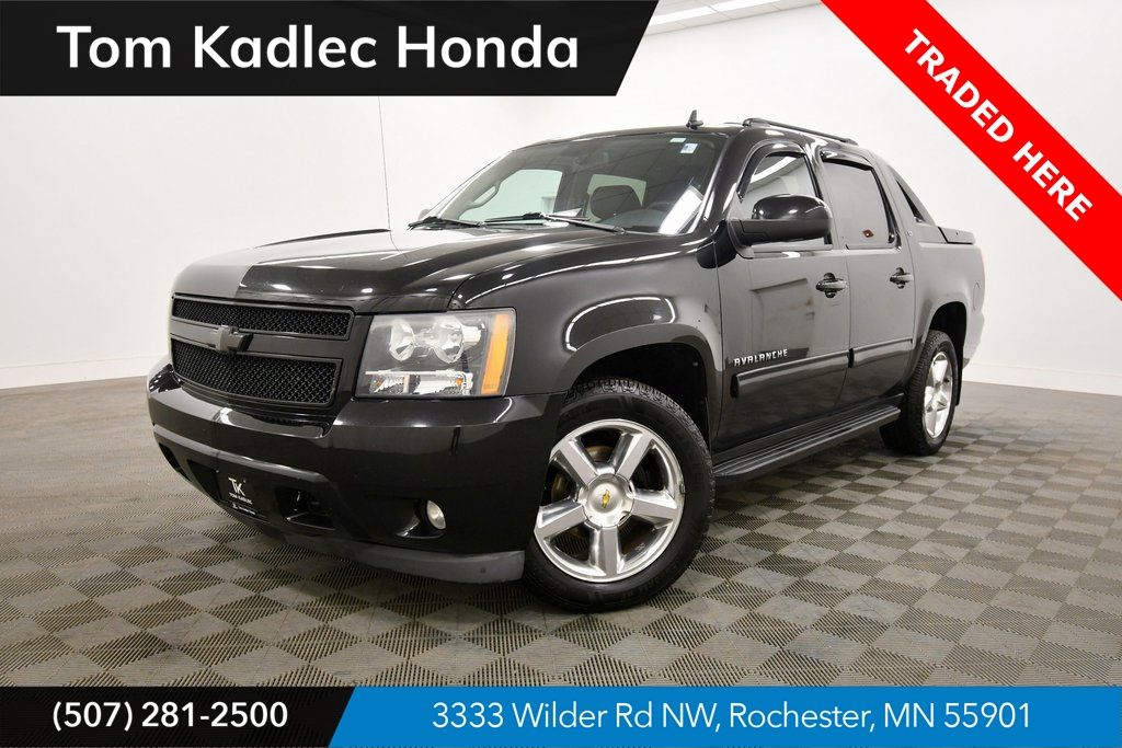2011 Chevrolet Avalanche LT 4WD