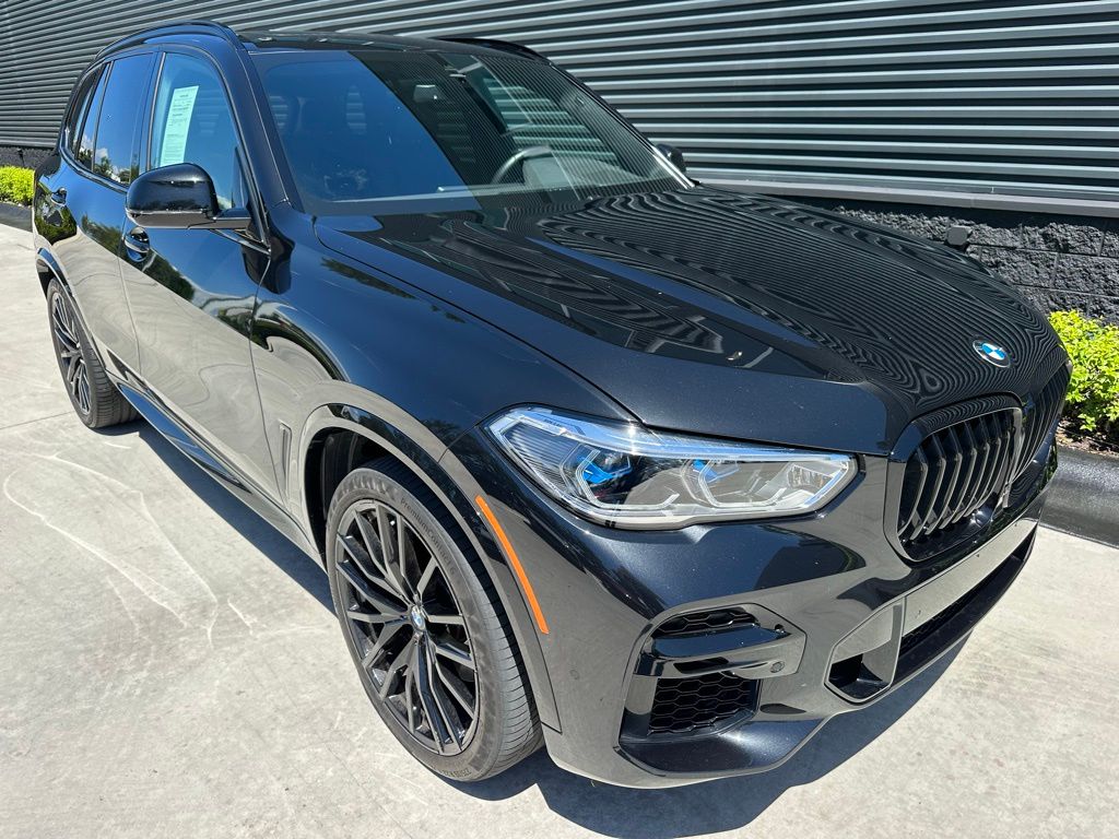 Thumbnail: 2022 BMW X5 - 9