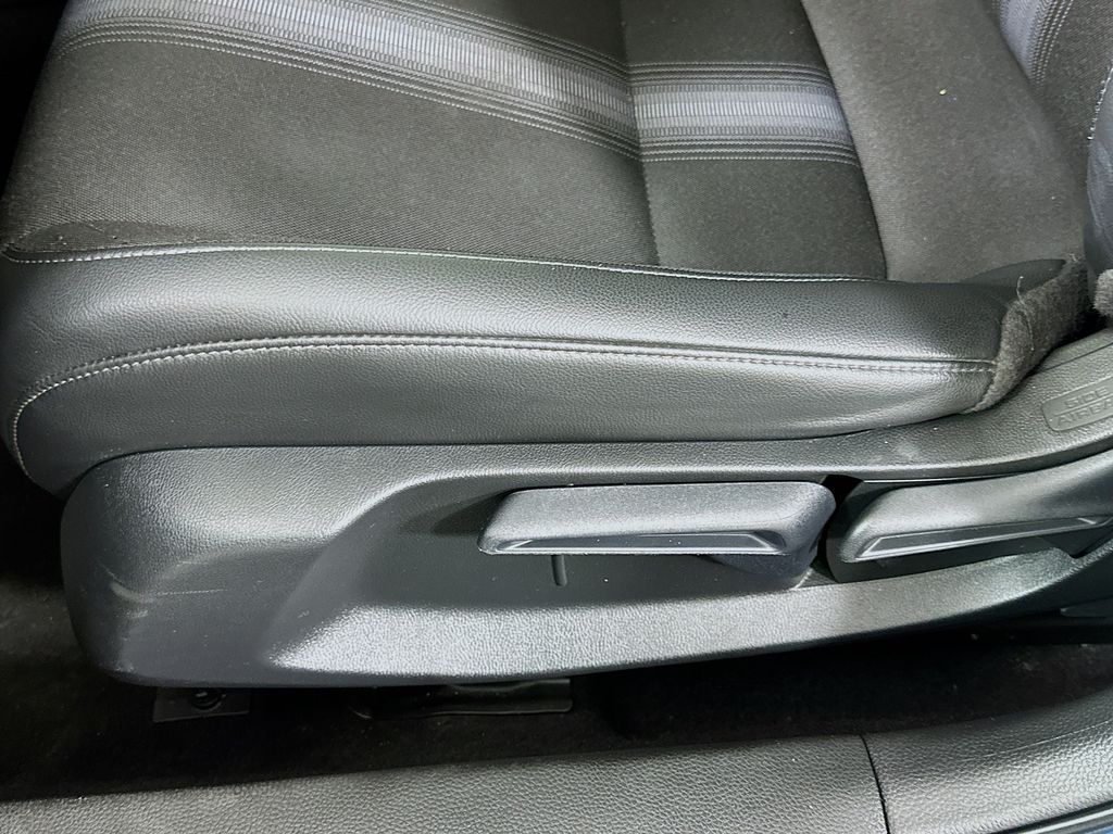 Thumbnail: 2025 Honda Civic - 19