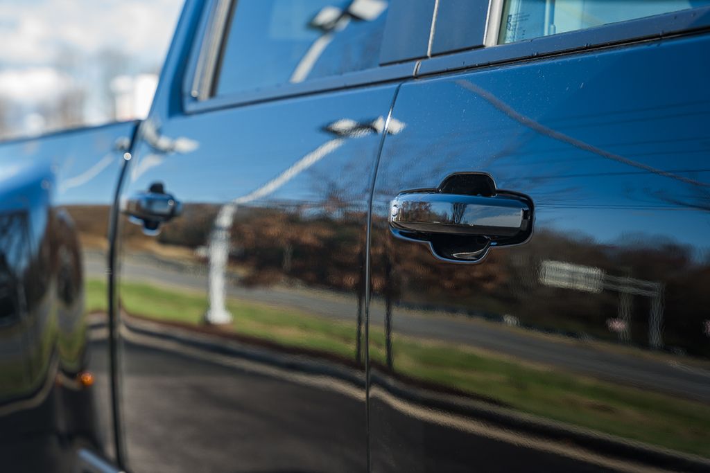 ChevroletSilverado 3500HD18