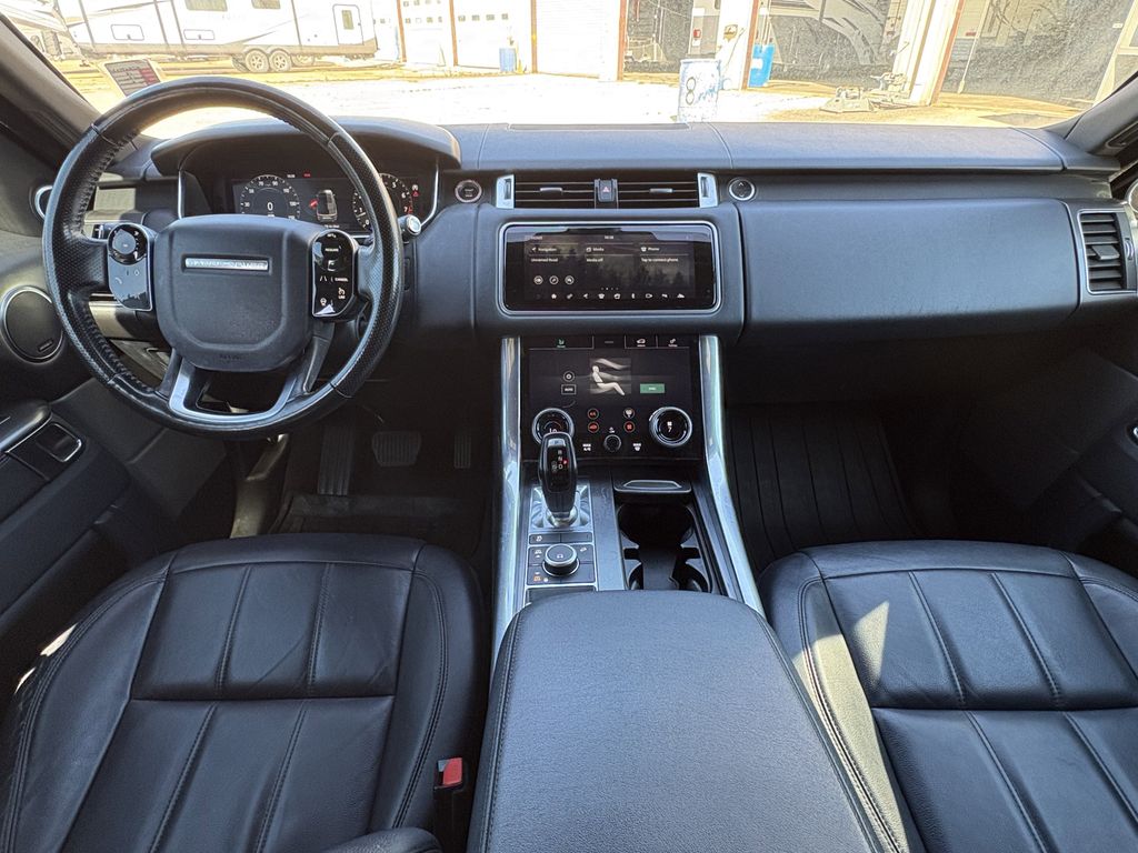 Used 2018 Black Land Rover SE image 25