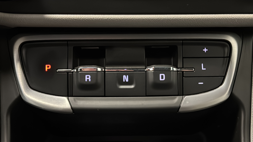 Used 2024 Downpour Metallic GMC SLE image 18