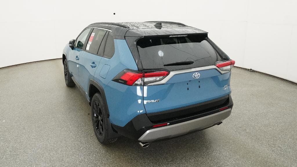 Thumbnail: 2025 Toyota RAV4 - 31