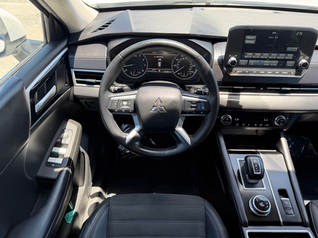 Used 2023 Mitsubishi Outlander SUV
