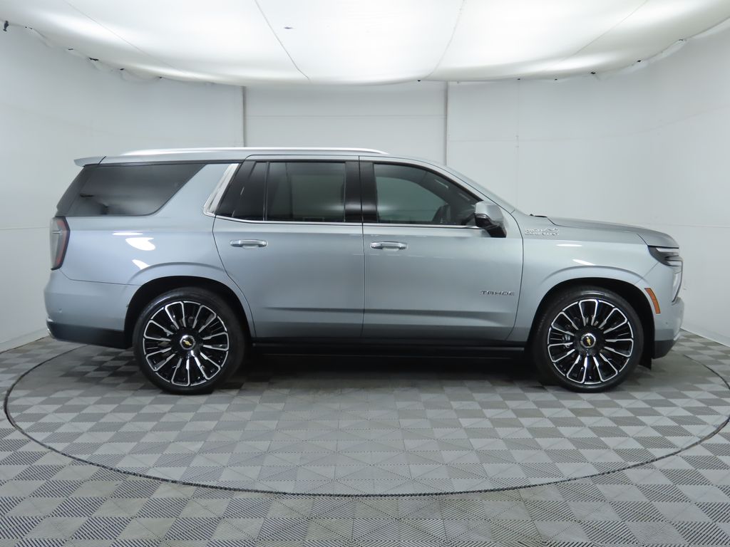 Thumbnail: 2025 Chevrolet Tahoe - 4
