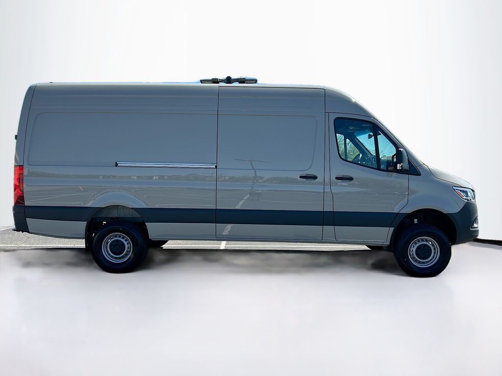 Thumbnail: 2026 Mercedes-Benz Sprinter - 4