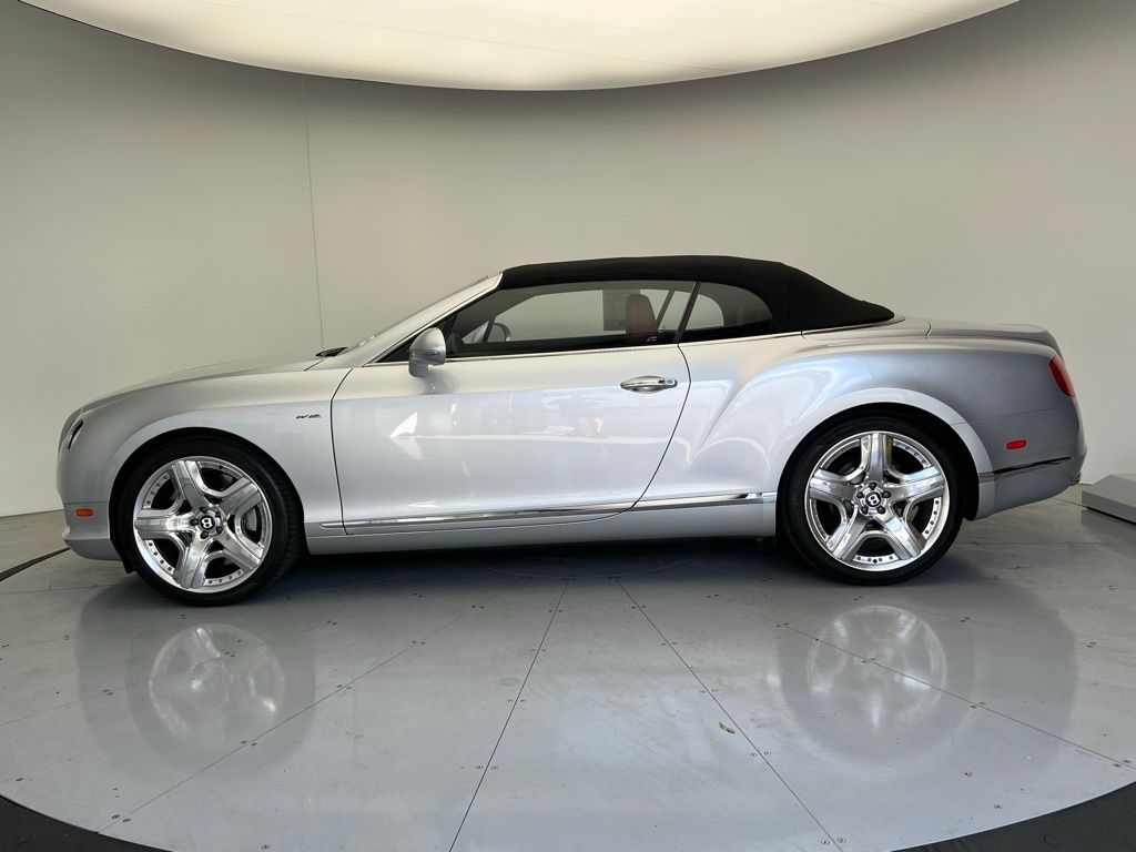 Thumbnail: 2013 Bentley Continental - 23