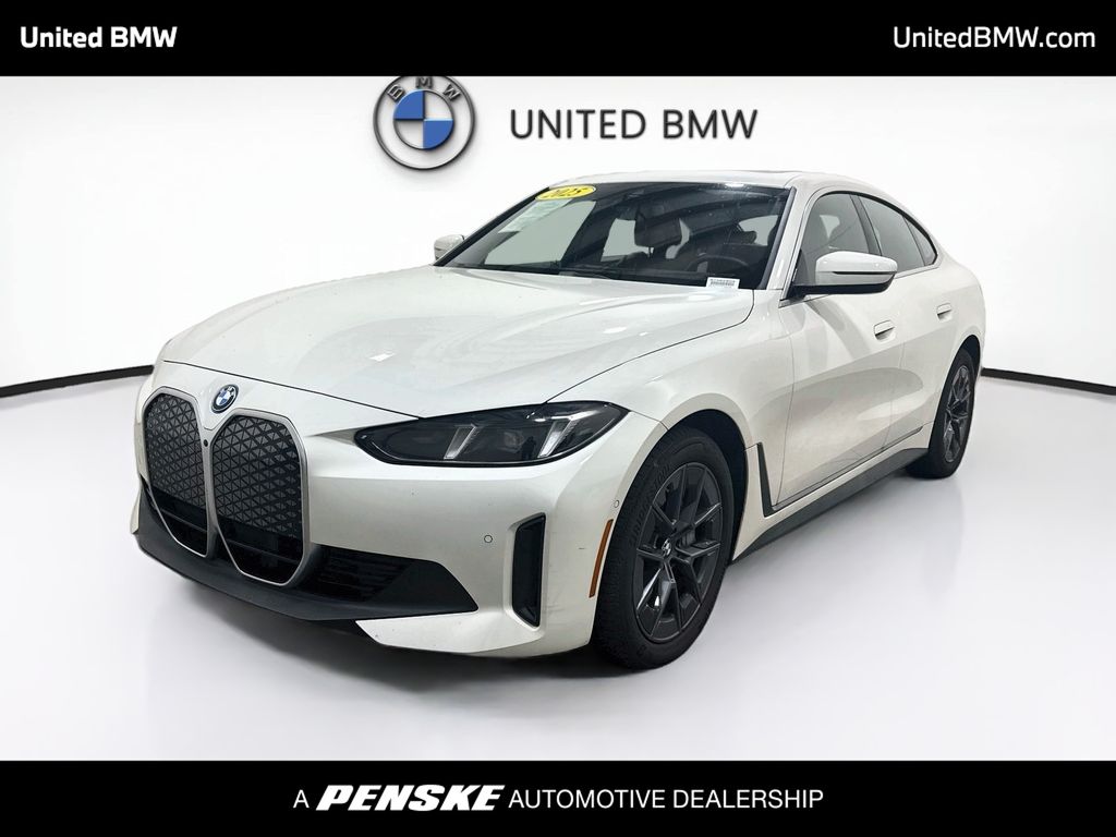 Thumbnail: 2025 BMW i4 - 1