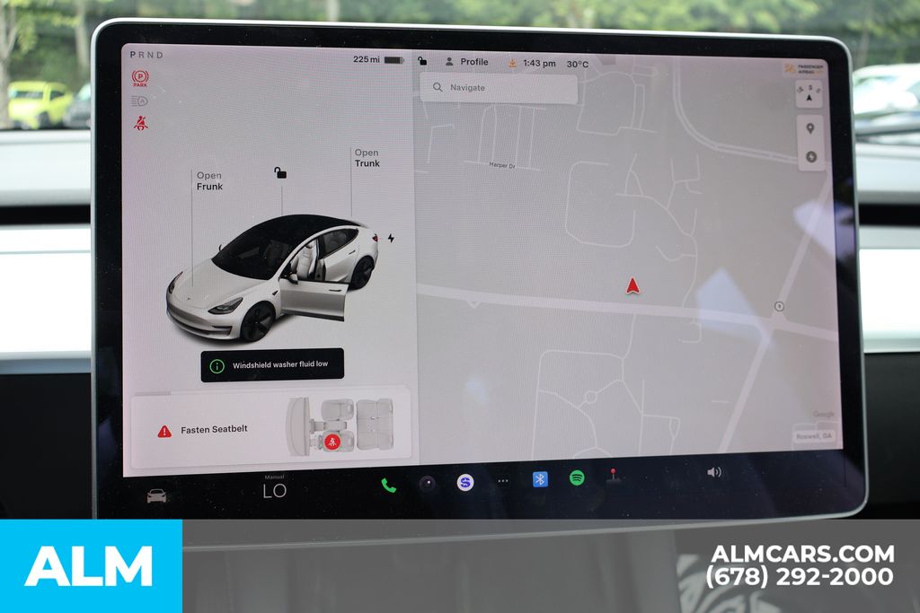 Used 2022 White Tesla Base image 34