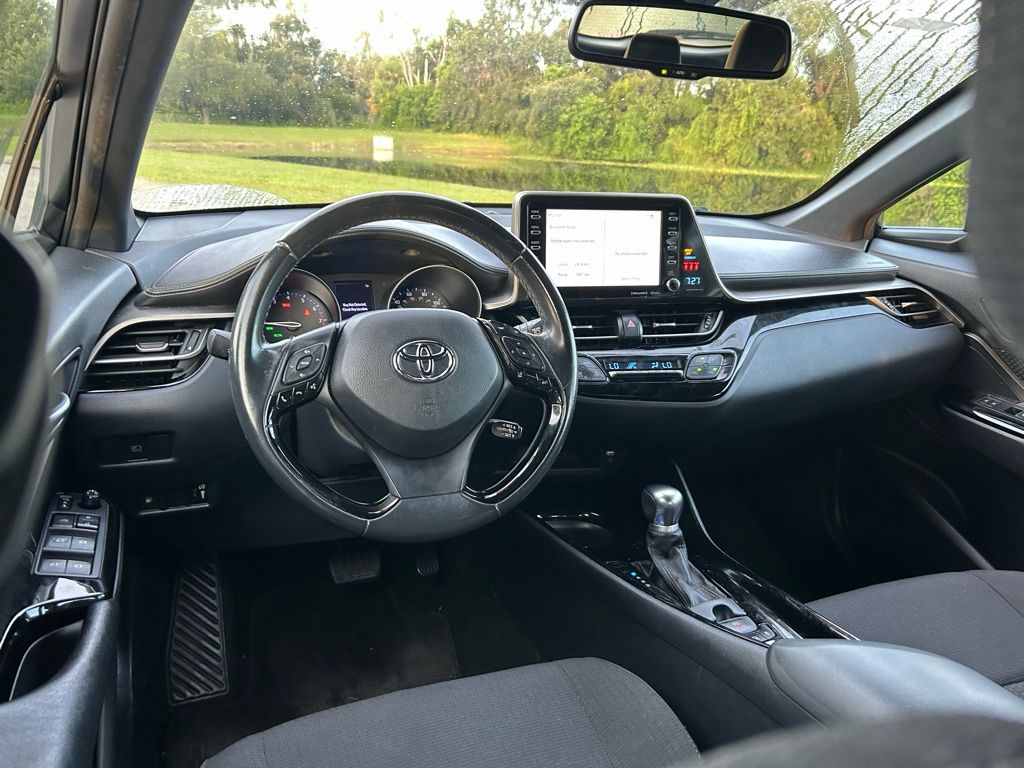 Thumbnail: 2019 Toyota C-HR - 12