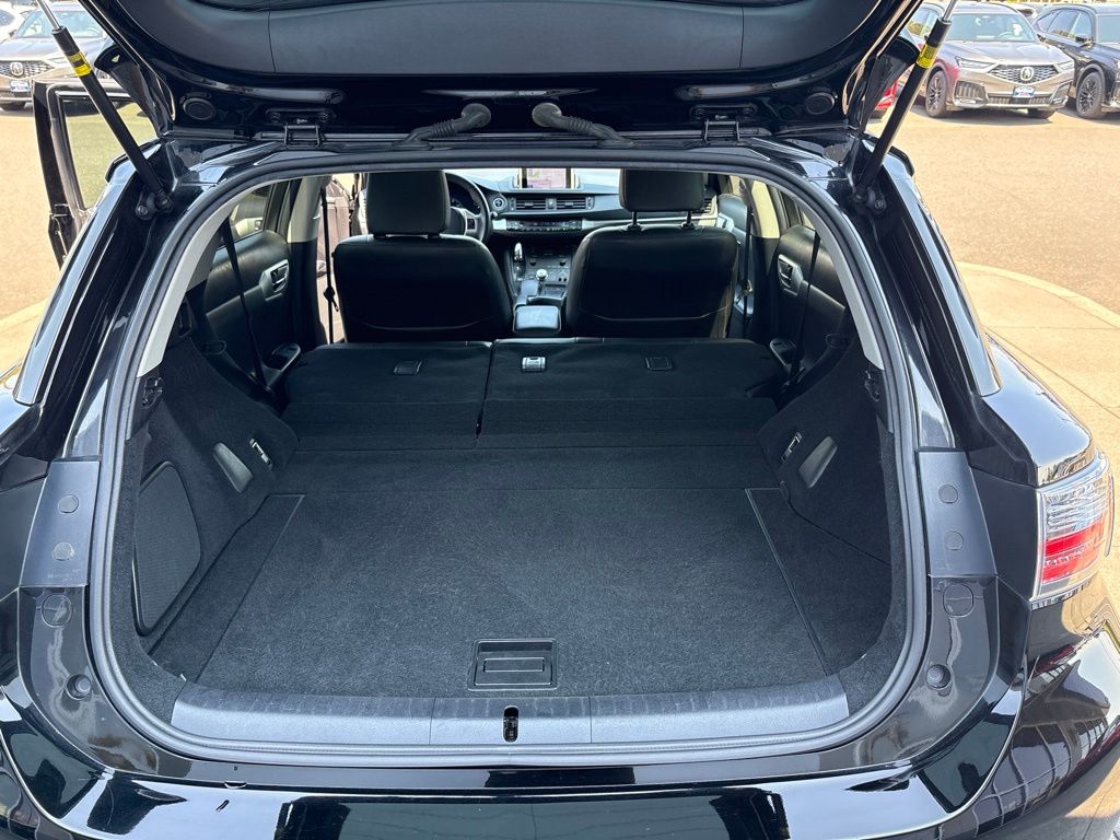 2013 Lexus CT 200h