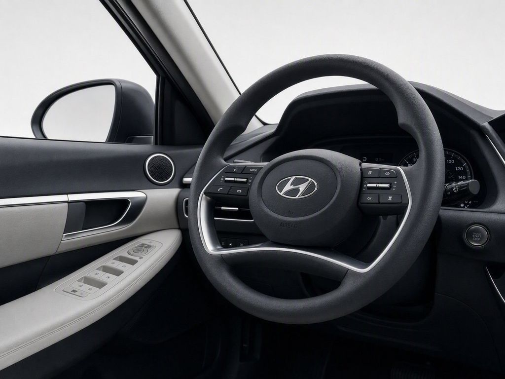 Used 2023 Red Hyundai SEL image 19