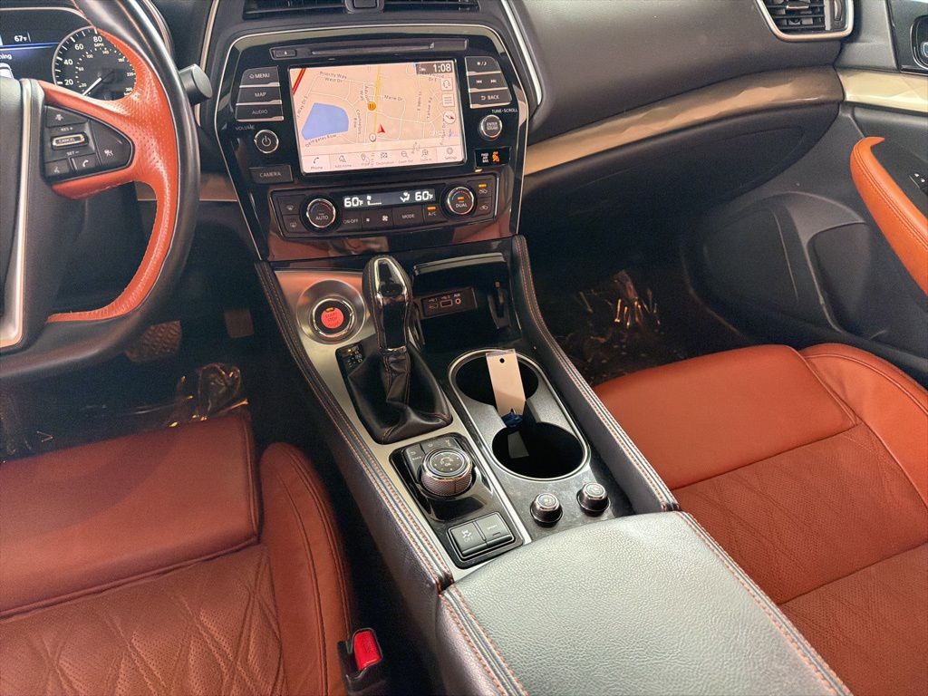 Thumbnail: 2019 Nissan Maxima - 16