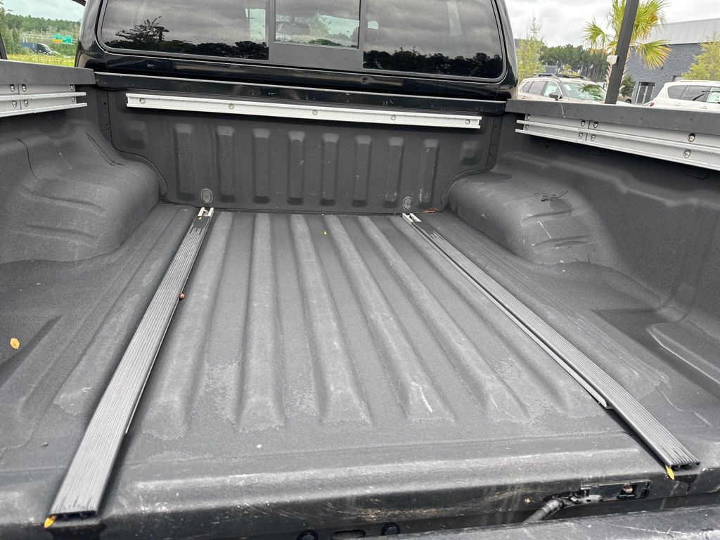 2020 Nissan Frontier PRO-4X 22