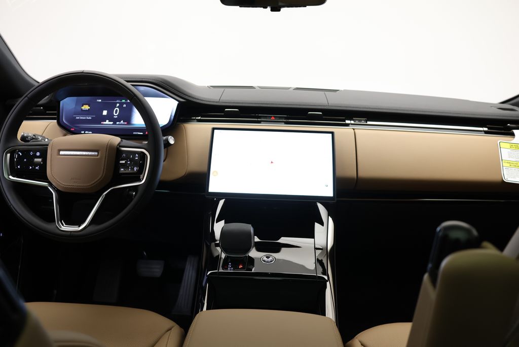 Thumbnail: 2026 Land Rover Range Rover Sport - 15