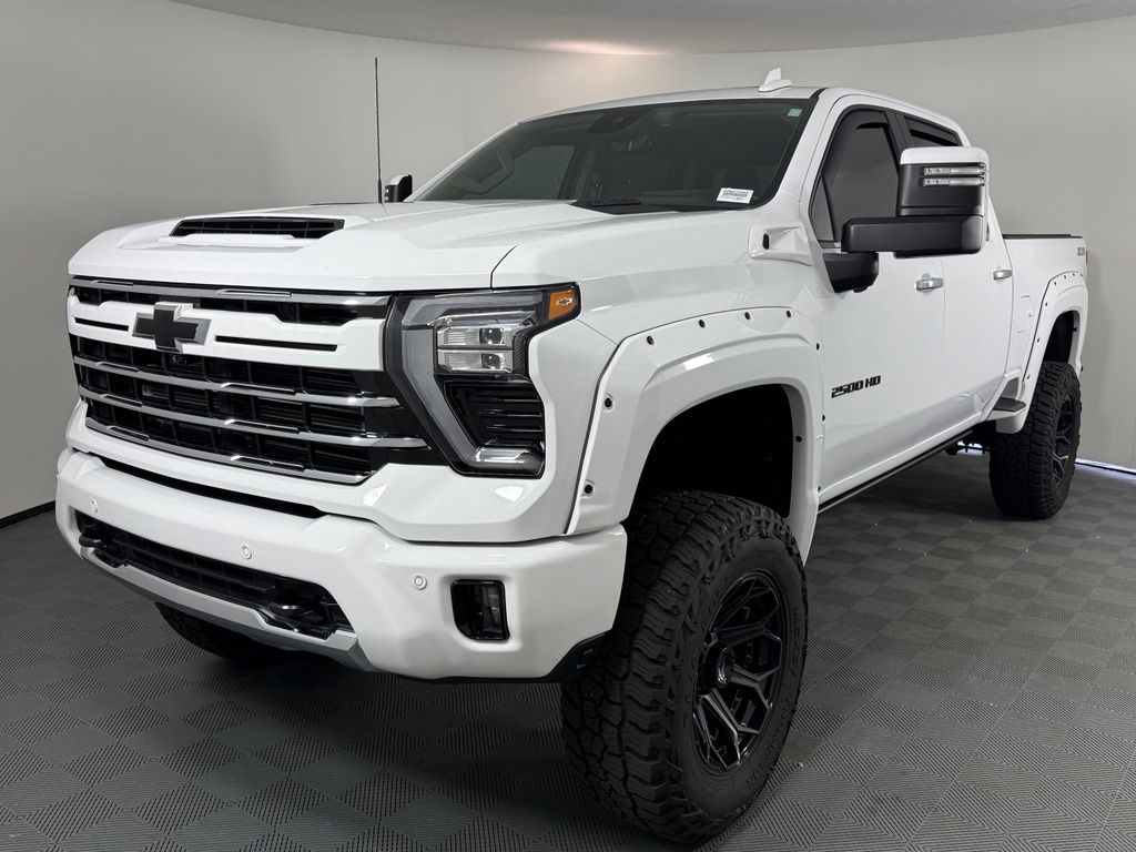 2025 Chevrolet Silverado 2500HD LTZ Crew Cab 4WD