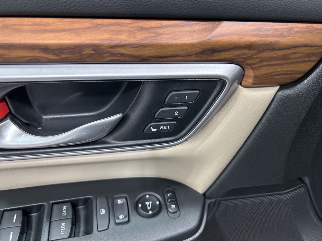 used 2018 Honda CR-V car, priced at $23,920