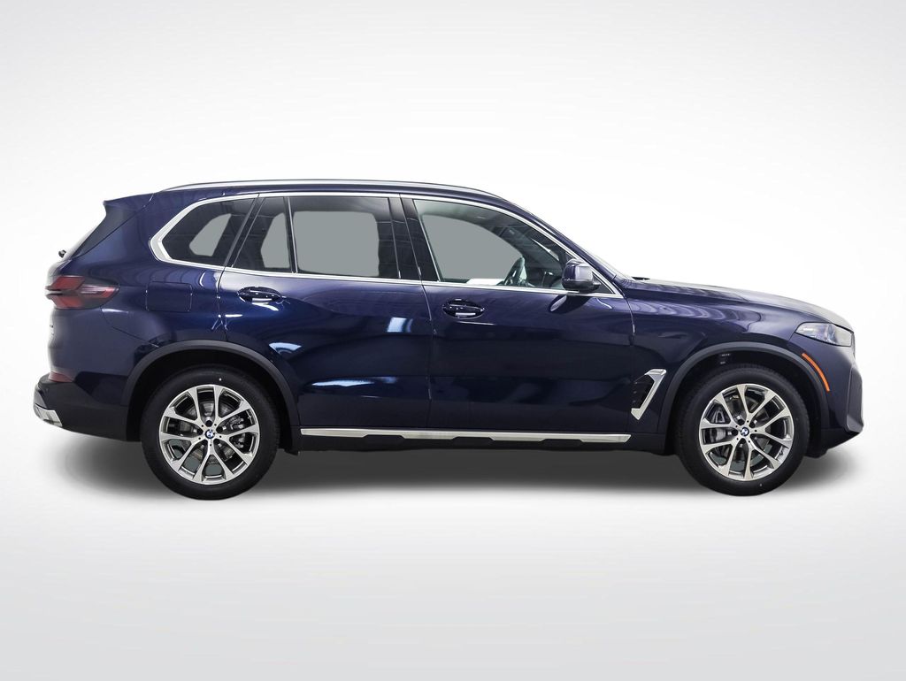 Thumbnail: 2026 BMW X5 - 6