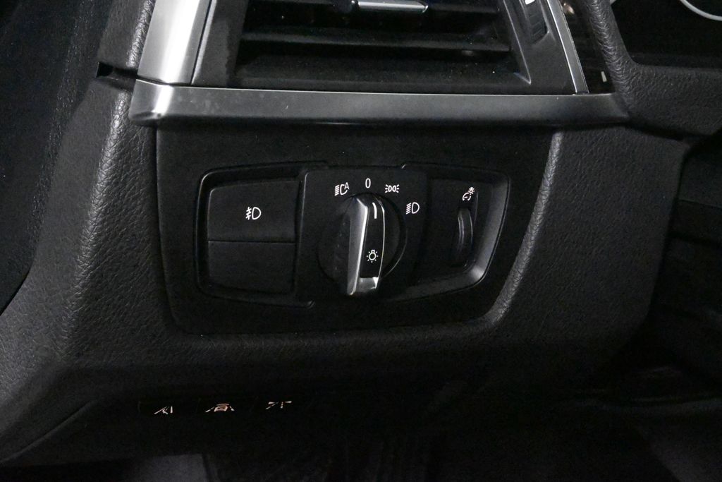 Thumbnail: 2020 BMW 4 Series - 27