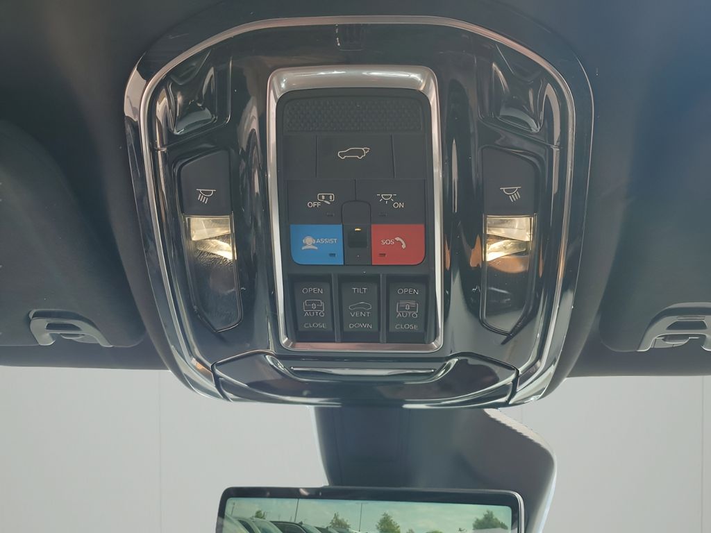 Used Car 2024 Jeep Grand Wagoneer  Series Iii For Sale Under $80,000 In Austin, Texas