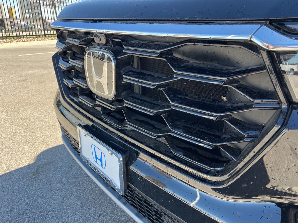 Thumbnail: 2025 Honda Pilot - 15