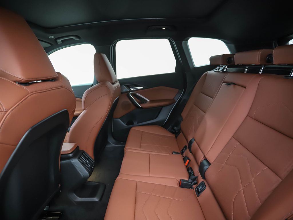 Thumbnail: 2026 BMW X1 - 22