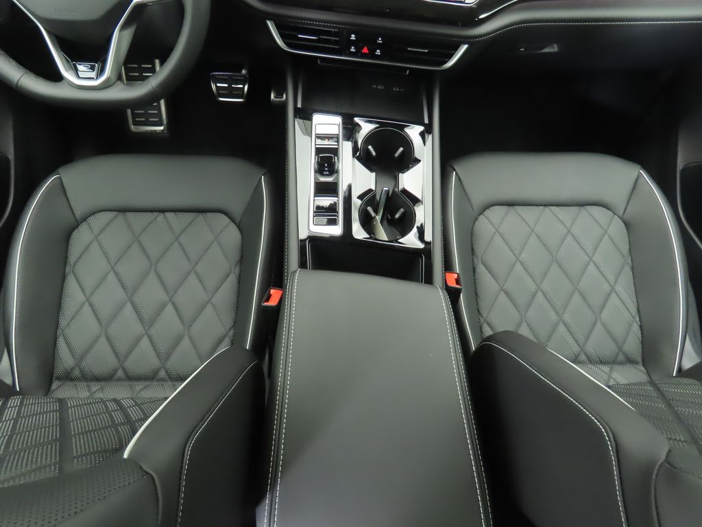 Thumbnail: 2025 Volkswagen Atlas - 17