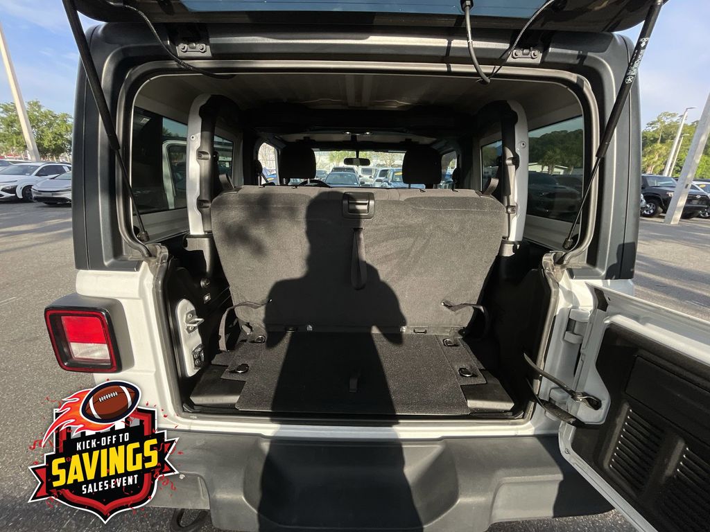 Used 2022 Jeep Wrangler SUV