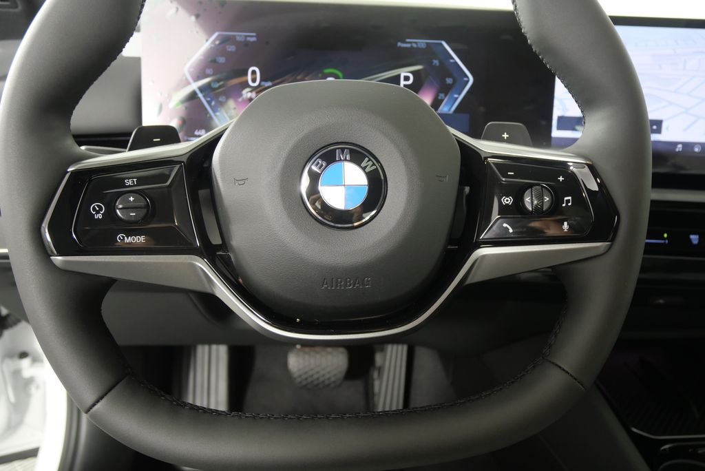 2025 BMW 5 Series 530i 18