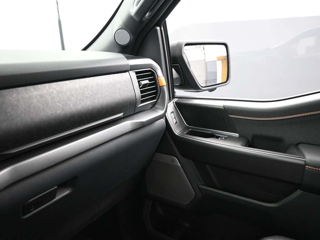 2025 Ford F-150 Tremor photo 19